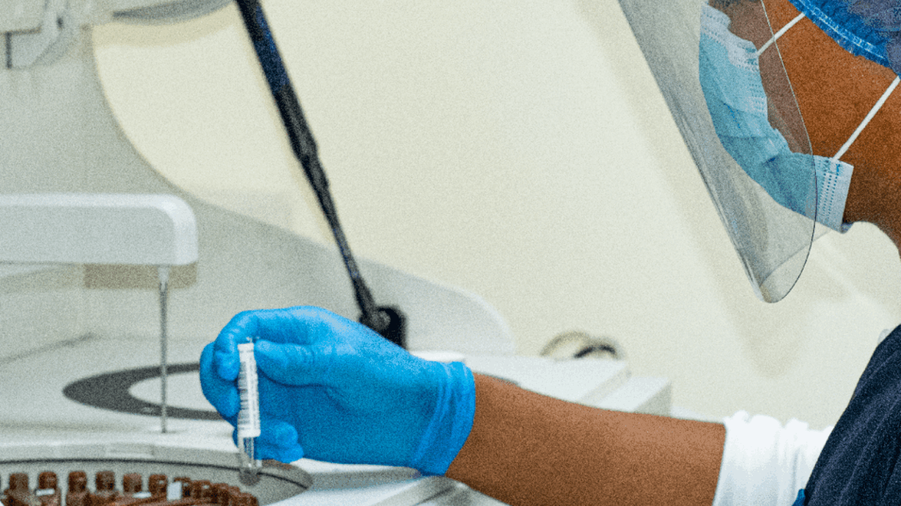 laboratorioclinico-y-patologico--clinica-de-especialidades-tumbaco
